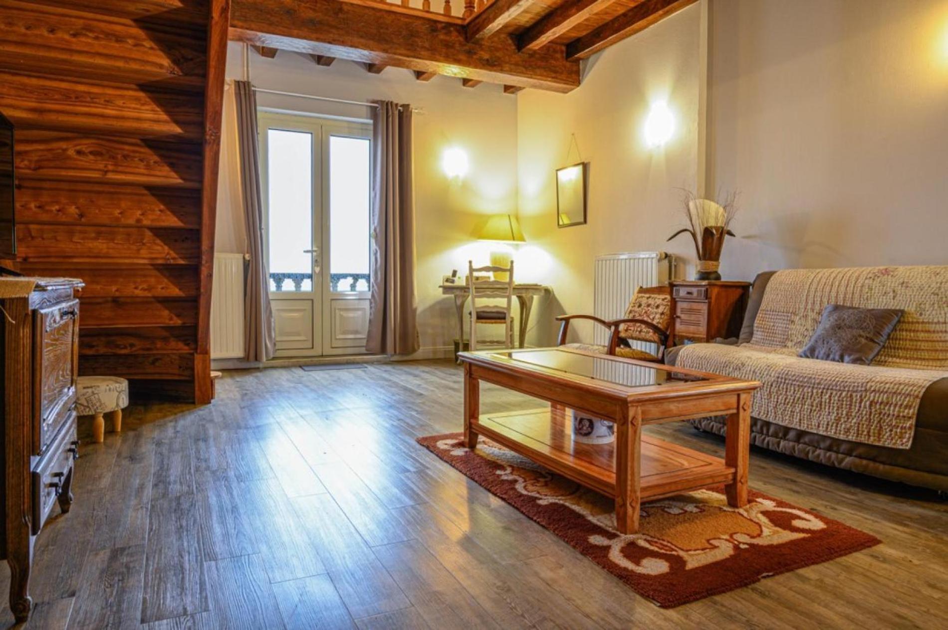 Logis Hotel-Restaurant Les Collines 59 Route Des Cretes Cublac Buitenkant foto