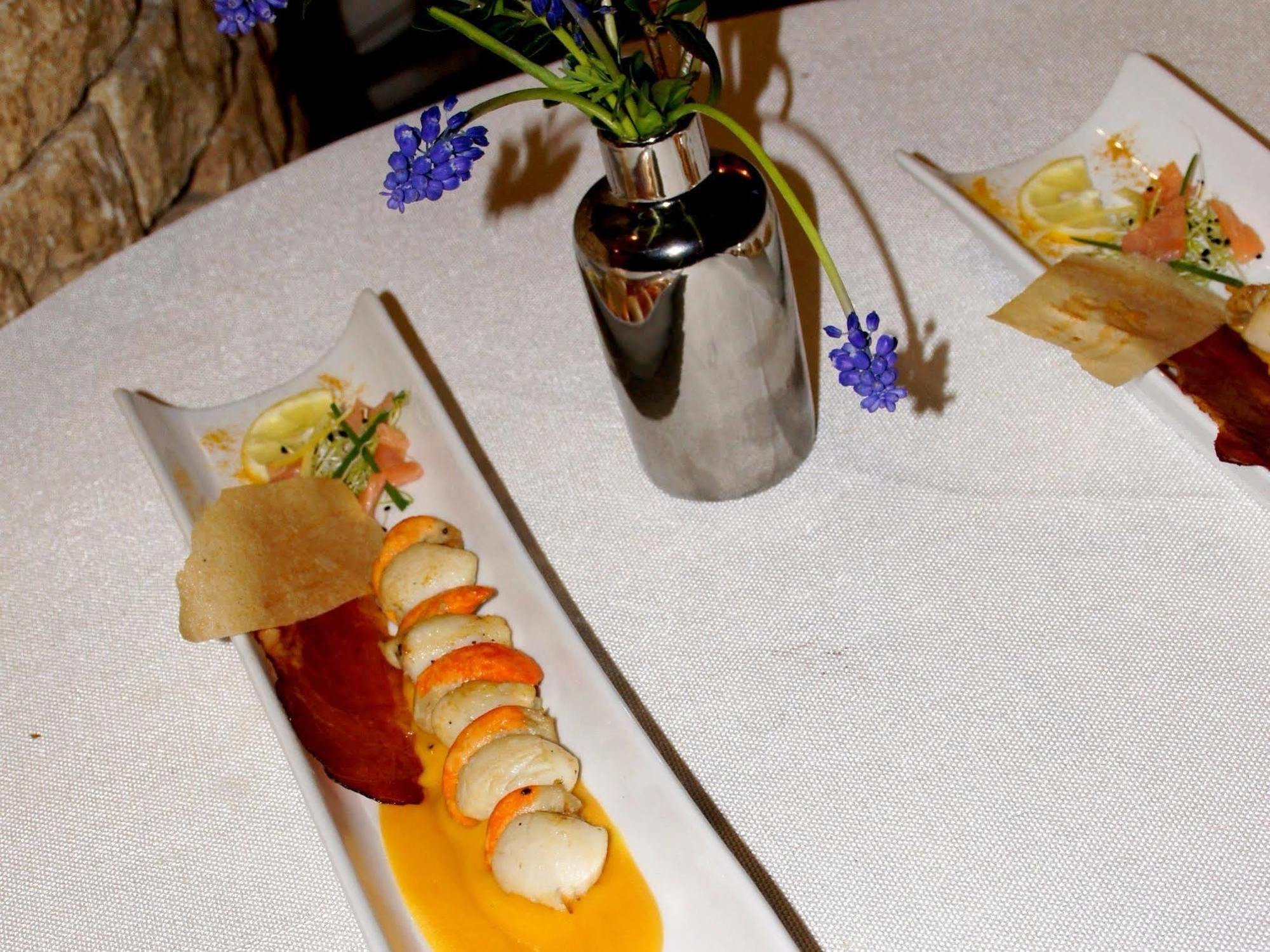 Logis Hotel-Restaurant Les Collines 59 Route Des Cretes Cublac Buitenkant foto
